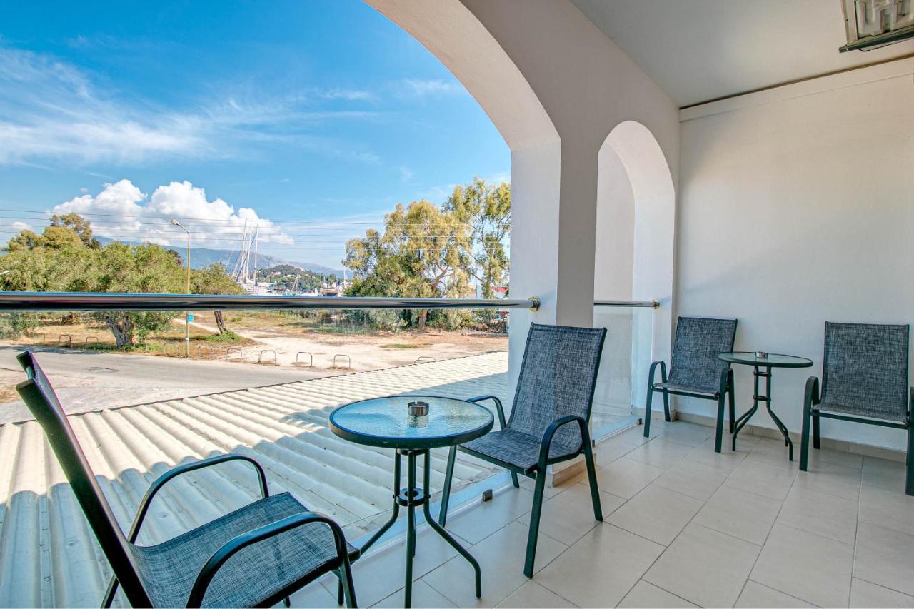 Porto Marina Aparthotel Gouvia Exteriör bild